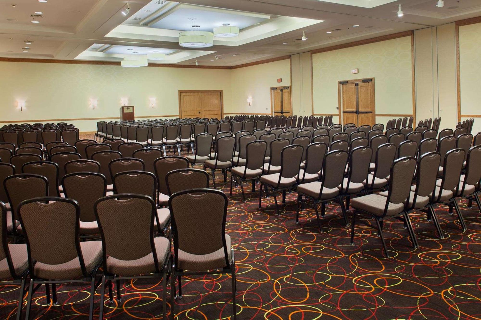 Hotel Doubletree By Hilton Grand Junction Negocio foto